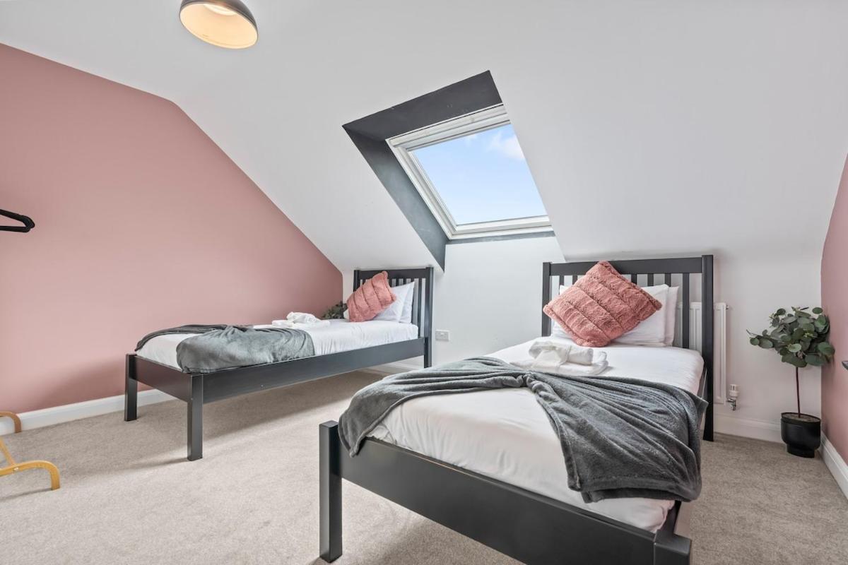Lotus Haus - Wellington Homes - With Off Road Parking Μπέρμιγχαμ Εξωτερικό φωτογραφία